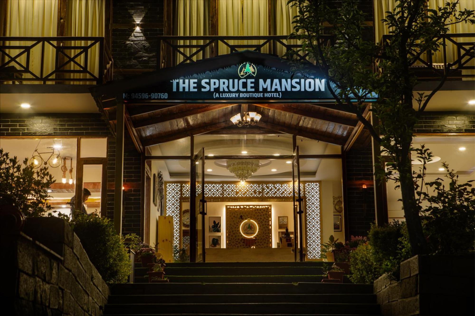The Spruce Mansion Hotel มะนาลี ภายนอก รูปภาพ